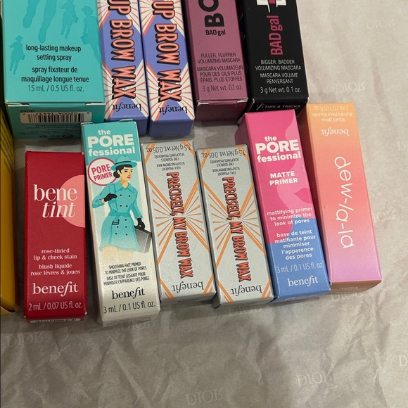 Benefit Cosmetics Colorful Makeup Collection - Picture 5 of 6